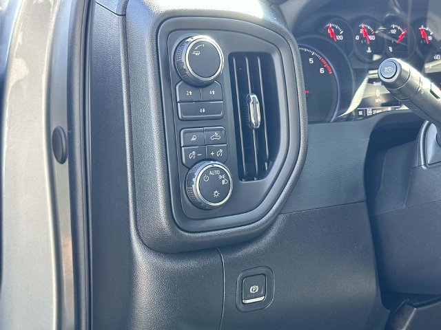 Used 2024 Chevrolet Silverado 2500 Custom w/ Custom Value Package AWD/4WD image 18