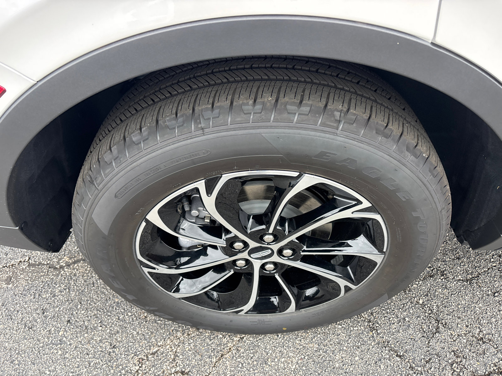 New 2026 Lincoln Nautilus Premier image 10