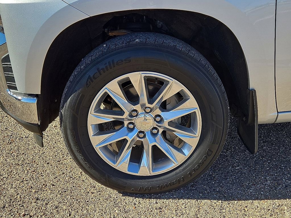 Used 2020 Chevrolet Silverado 1500 LT w/ All-Star Edition image 11