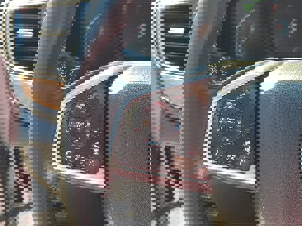 Used 2020 Honda CR-V Touring image 29