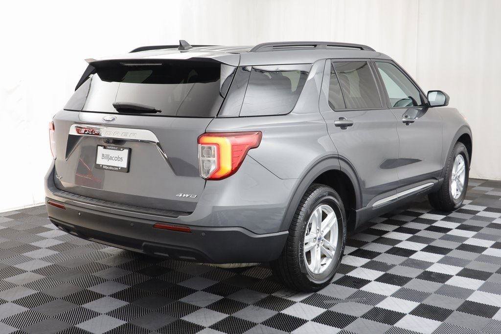 Used 2024 Ford Explorer XLT image 18