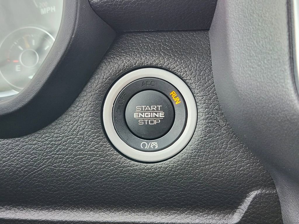 Used 2022 RAM 1500 Big Horn AWD/4WD image 22