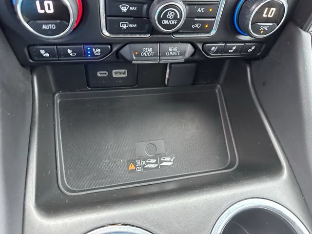 Used 2024 Chevrolet Tahoe Premier AWD/4WD image 33