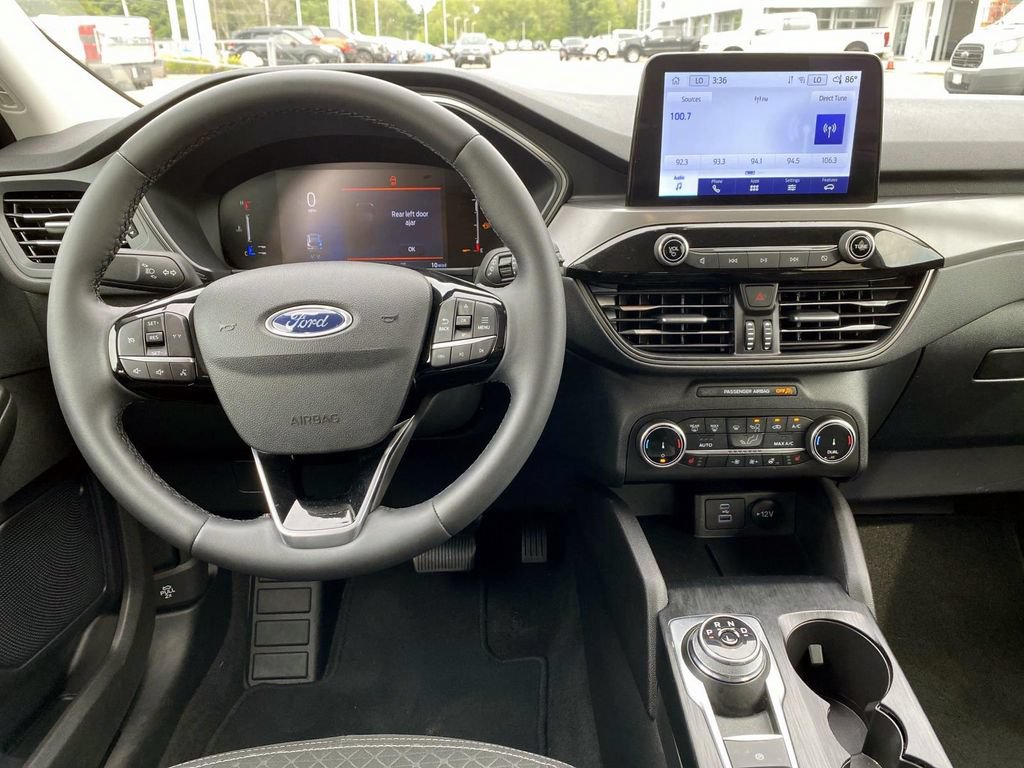 Used 2023 Ford Escape Active AWD/4WD image 12