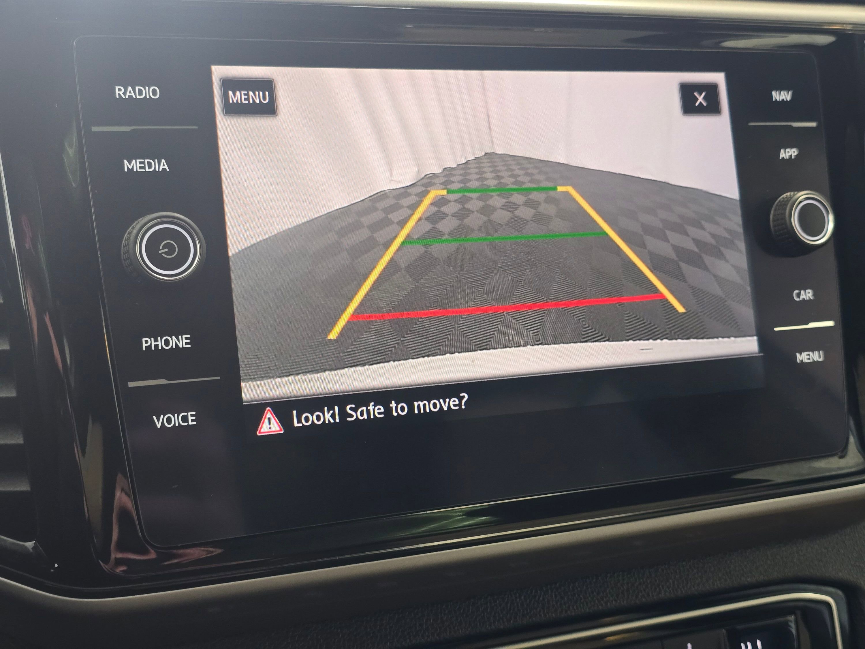 Used 2020 Volkswagen Atlas Cross Sport SEL image 46