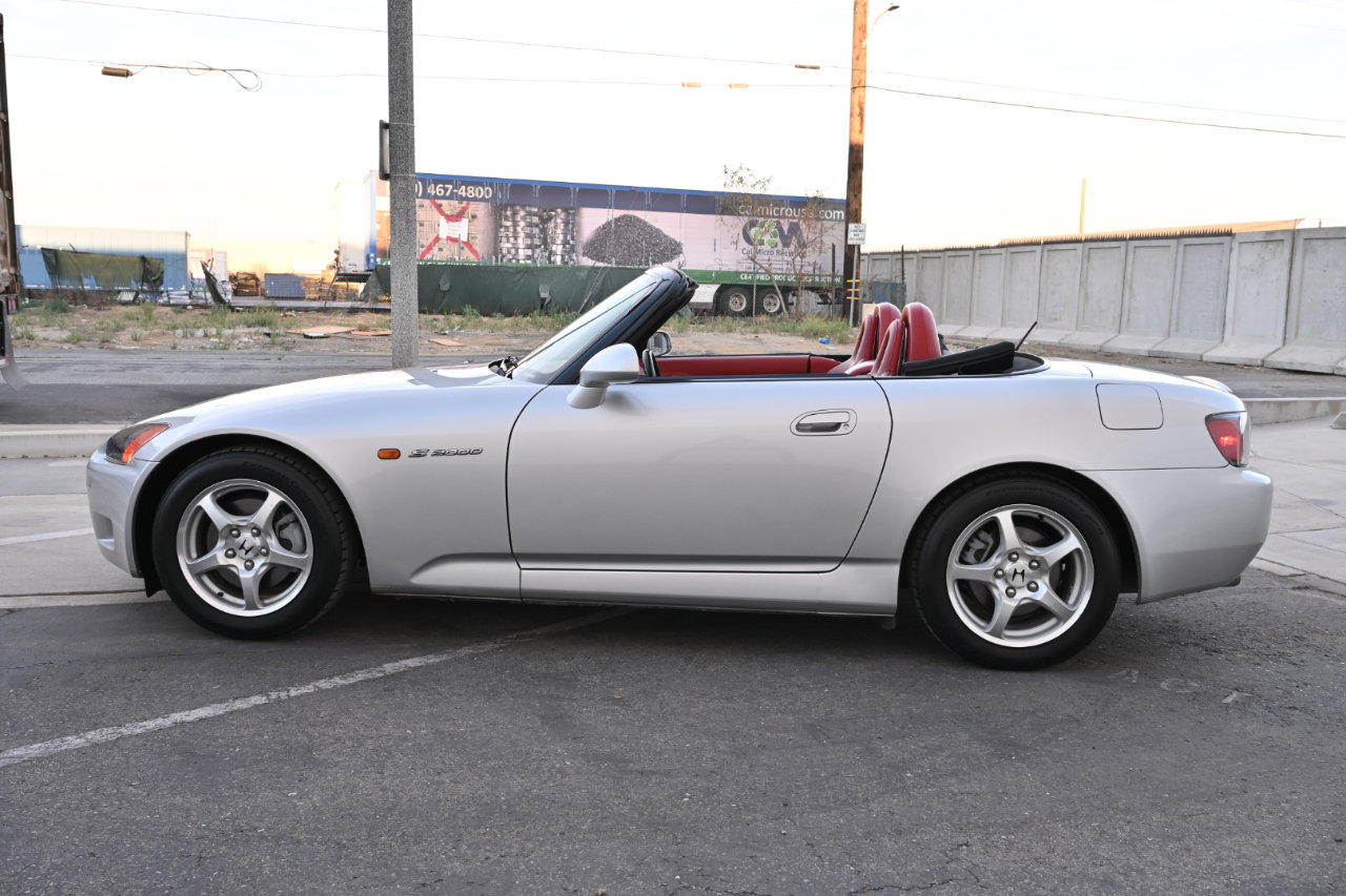 Used 2003 Honda S2000 image 5