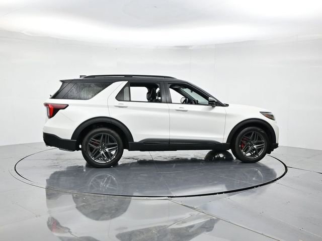 New 2025 Ford Explorer ST w/ Sun And Sound Package image 3