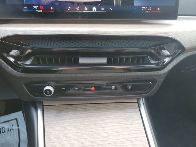 Used 2026 BMW 330i xDrive Sedan image 37