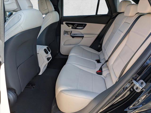 New 2026 Mercedes-Benz GLC 300 4MATIC image 18