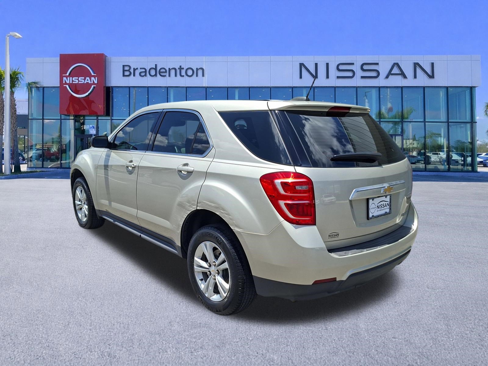 Used 2016 Chevrolet Equinox LS FWD image 7