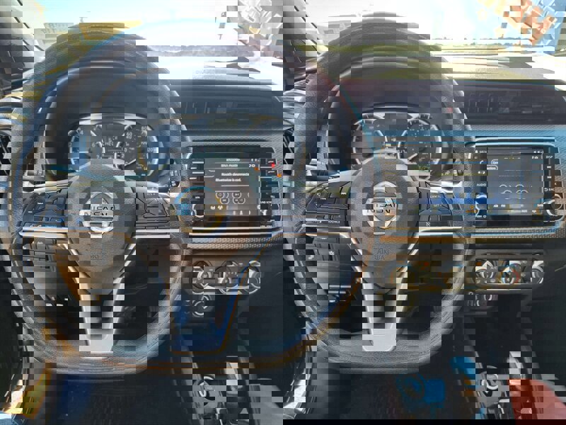 Used 2020 Nissan Kicks S image 24