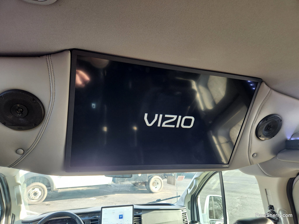 Used 2023 Ford Transit 150 Low Roof AWD image 11