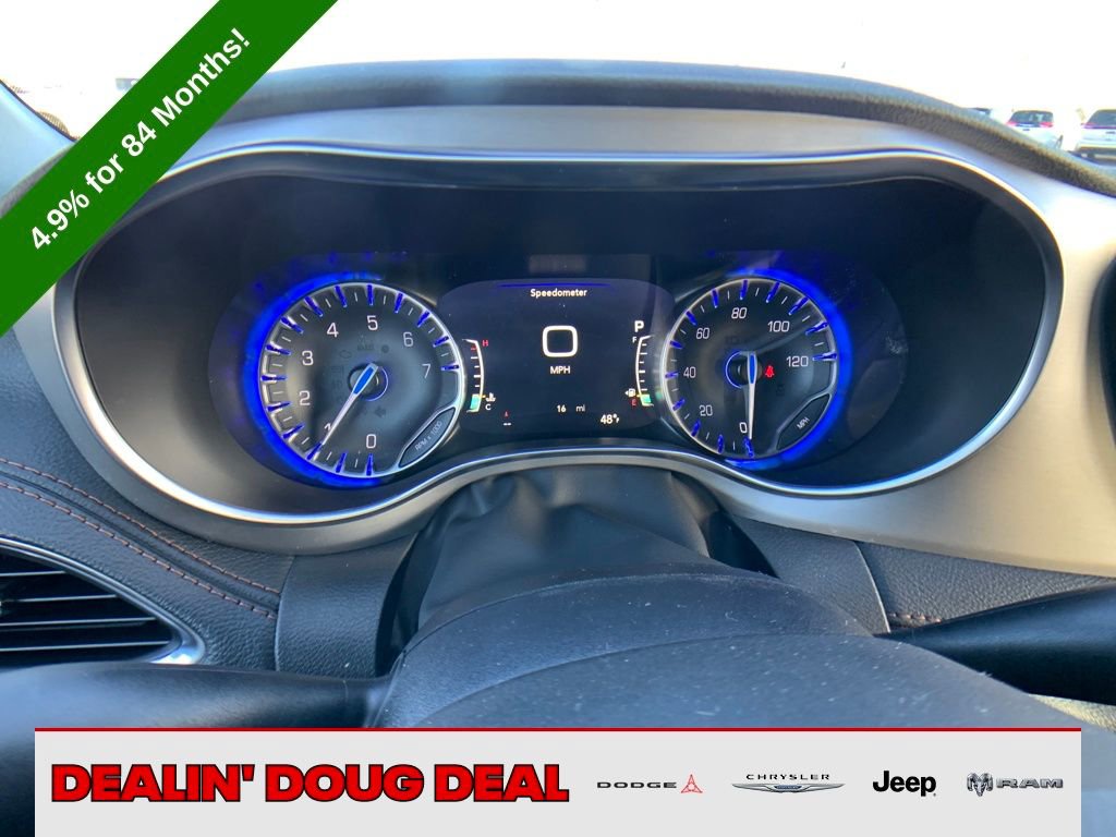 New 2026 Chrysler Pacifica Pinnacle image 15