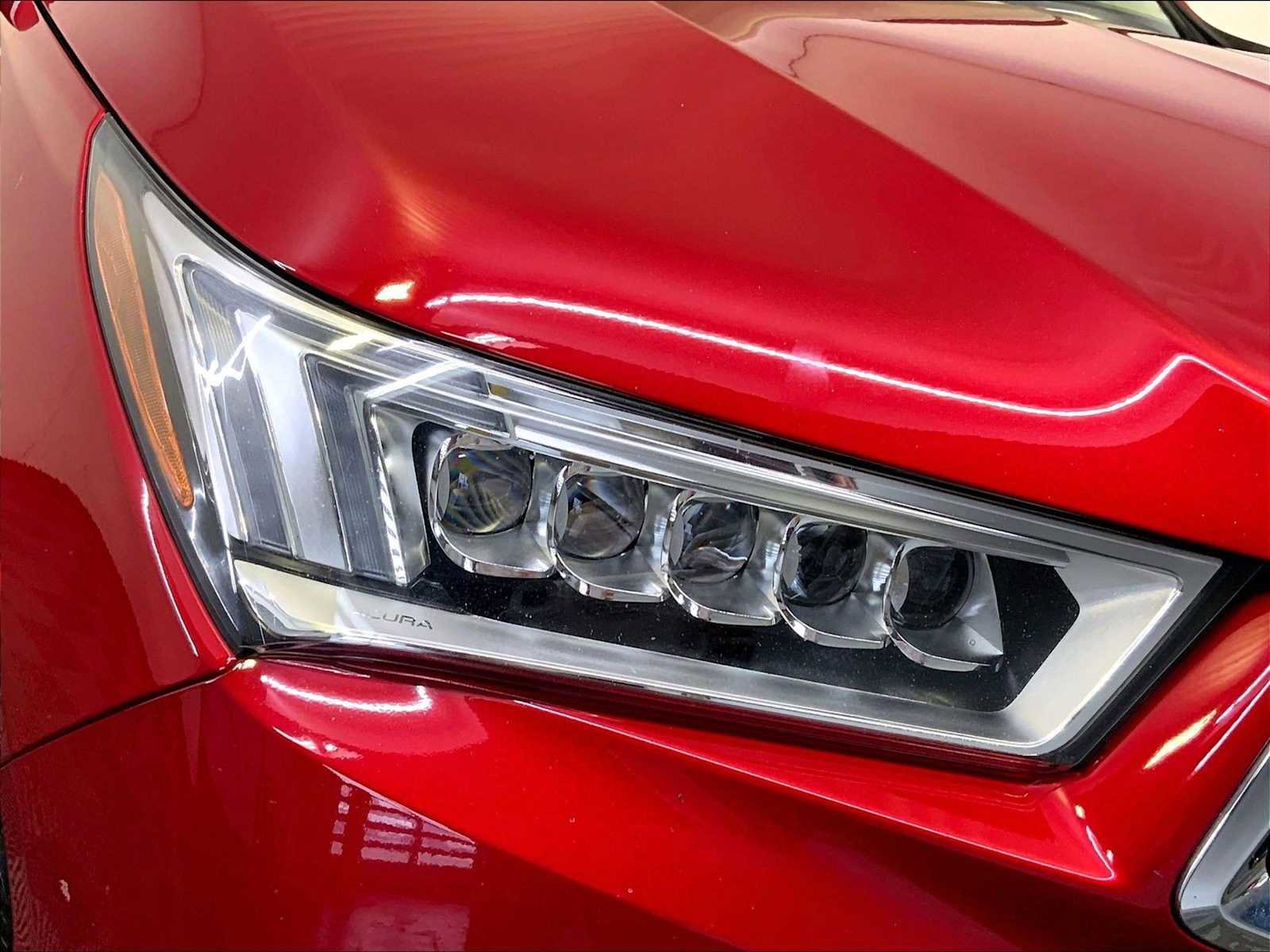 Used 2020 Acura MDX SH-AWD image 12