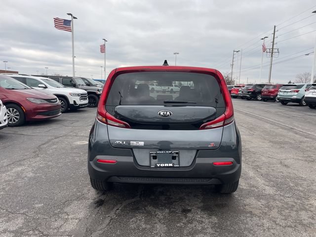 Used 2021 Kia Soul S FWD image 4
