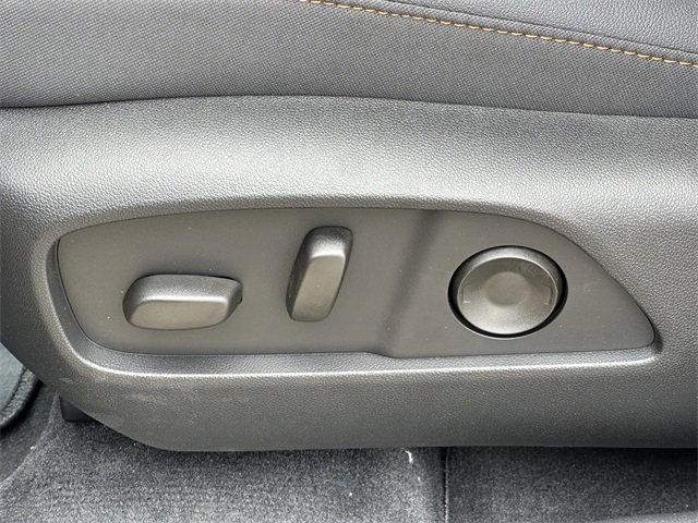 New 2026 Chevrolet Equinox ACTIV w/ Convenience Package III image 25