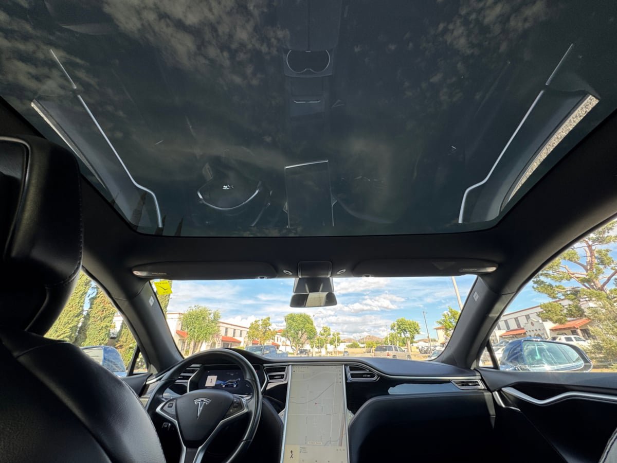 Used 2017 Tesla Model S 60 image 16