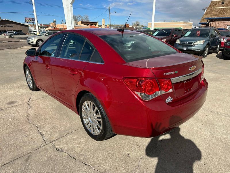 Used 2013 Chevrolet Cruze Eco image 5