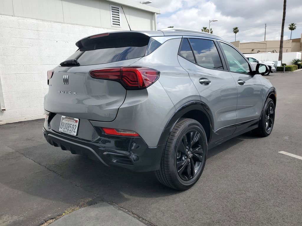 Used 2026 Buick Encore GX Sport Touring image 4