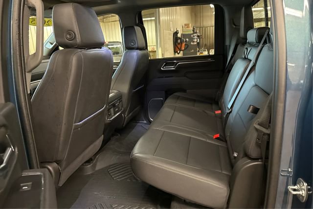 Used 2025 Chevrolet Silverado 2500 LTZ w/ LTZ Plus Package image 10