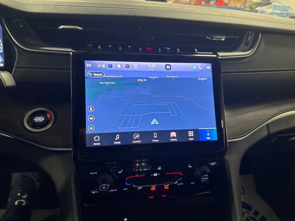 New 2025 Jeep Grand Cherokee Limited image 19