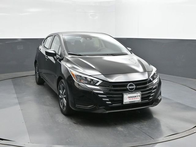 Used 2025 Nissan Versa SV image 22