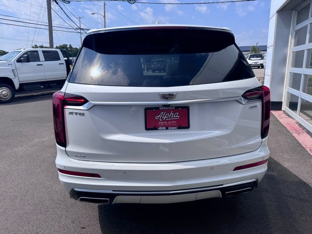 Used 2022 Cadillac XT6 Premium Luxury w/ Technology Package AWD/4WD image 5