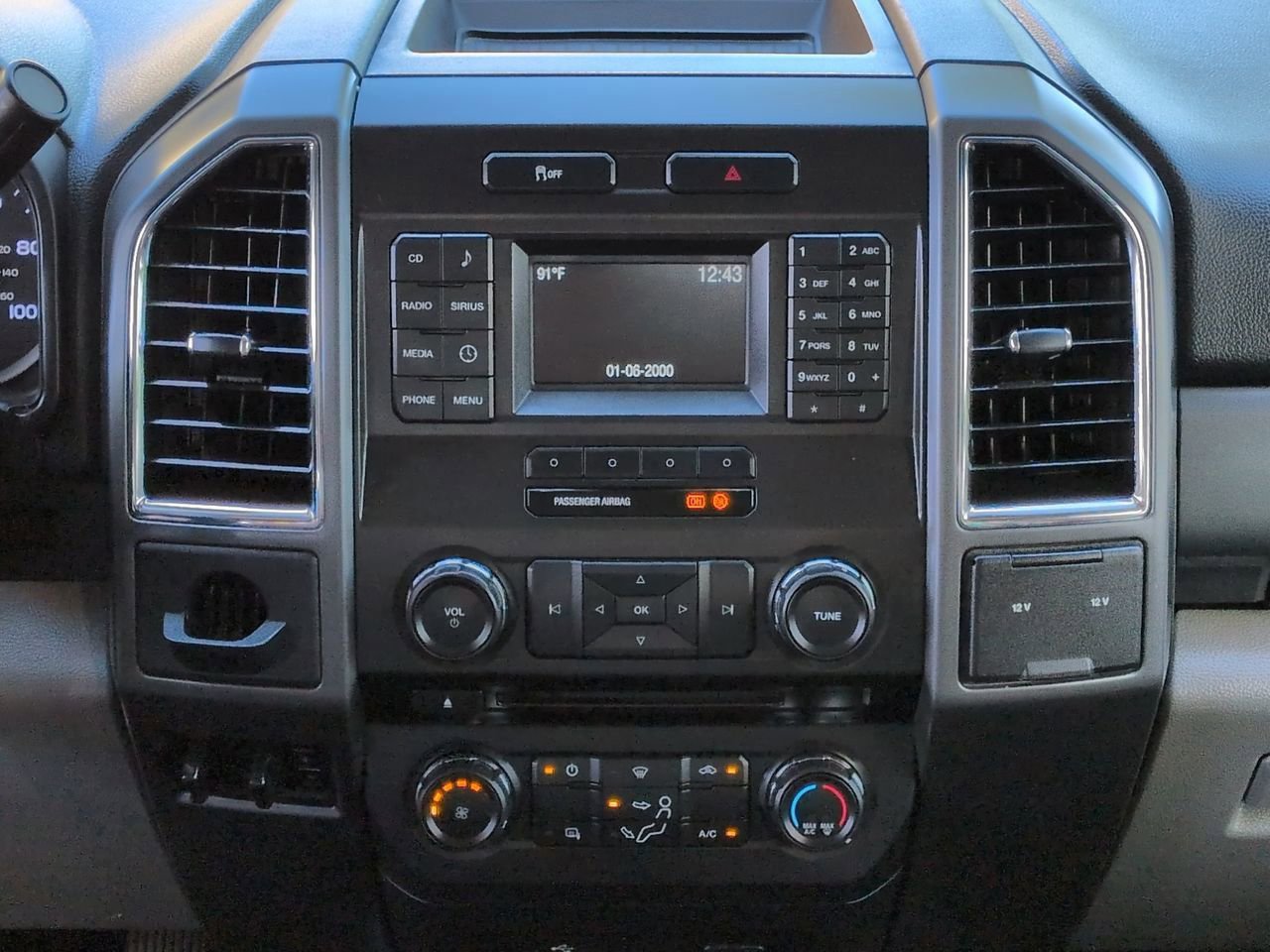 Used 2017 Ford F250 XLT AWD/4WD image 17