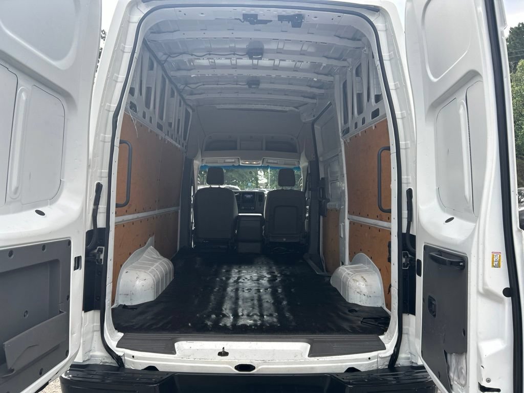 Used 2020 Nissan NV 2500 SV RWD image 17