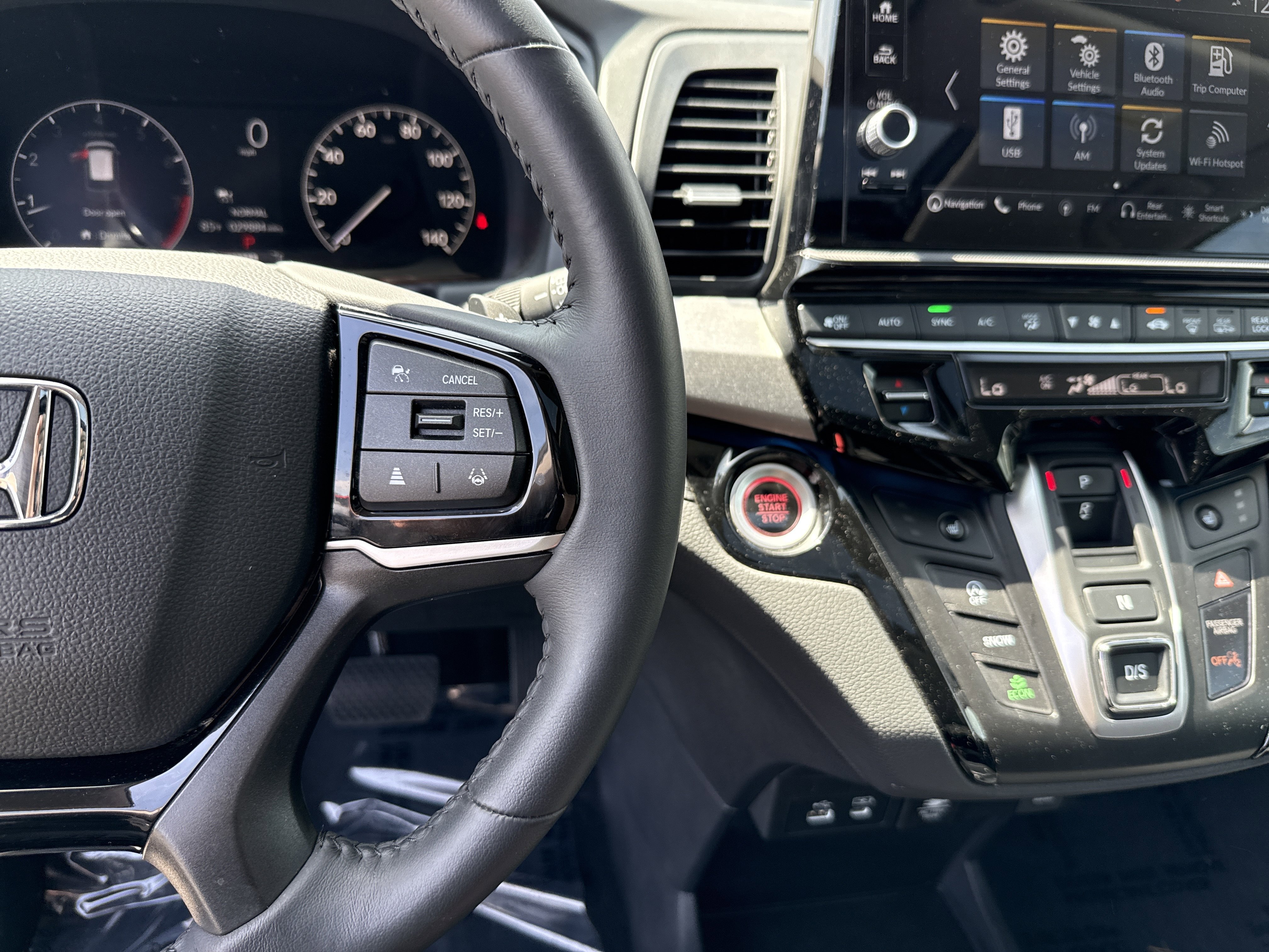 Certified 2025 Honda Odyssey Touring image 20