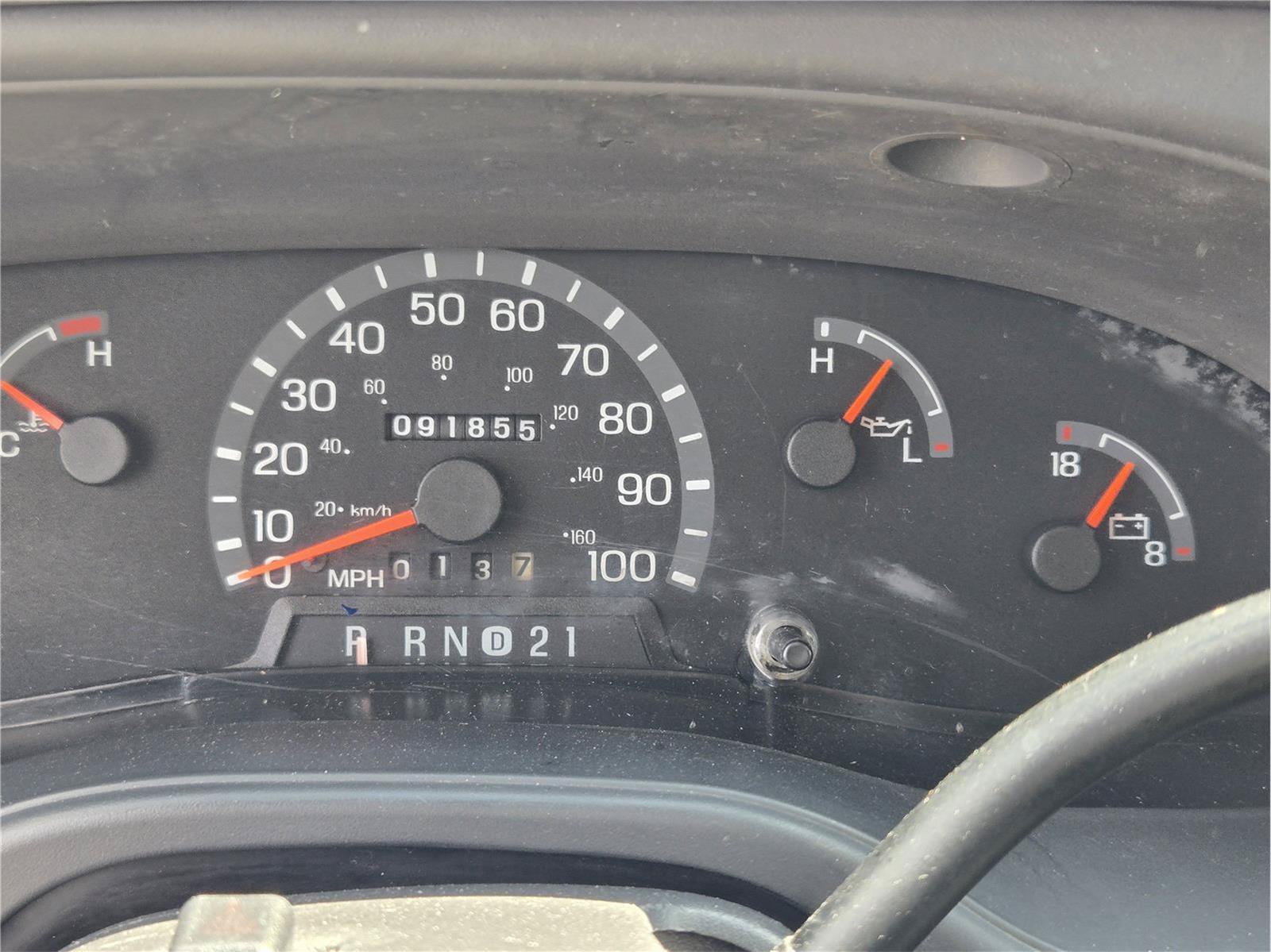 Used 2003 Ford E-350 and Econoline 350 Super Duty RWD image 16