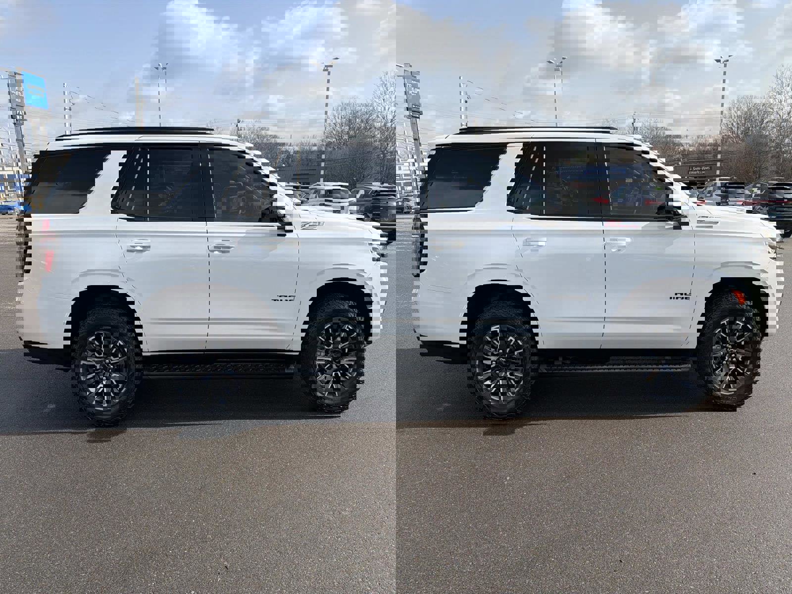 Certified 2024 Chevrolet Tahoe Z71 w/ Luxury Package image 11