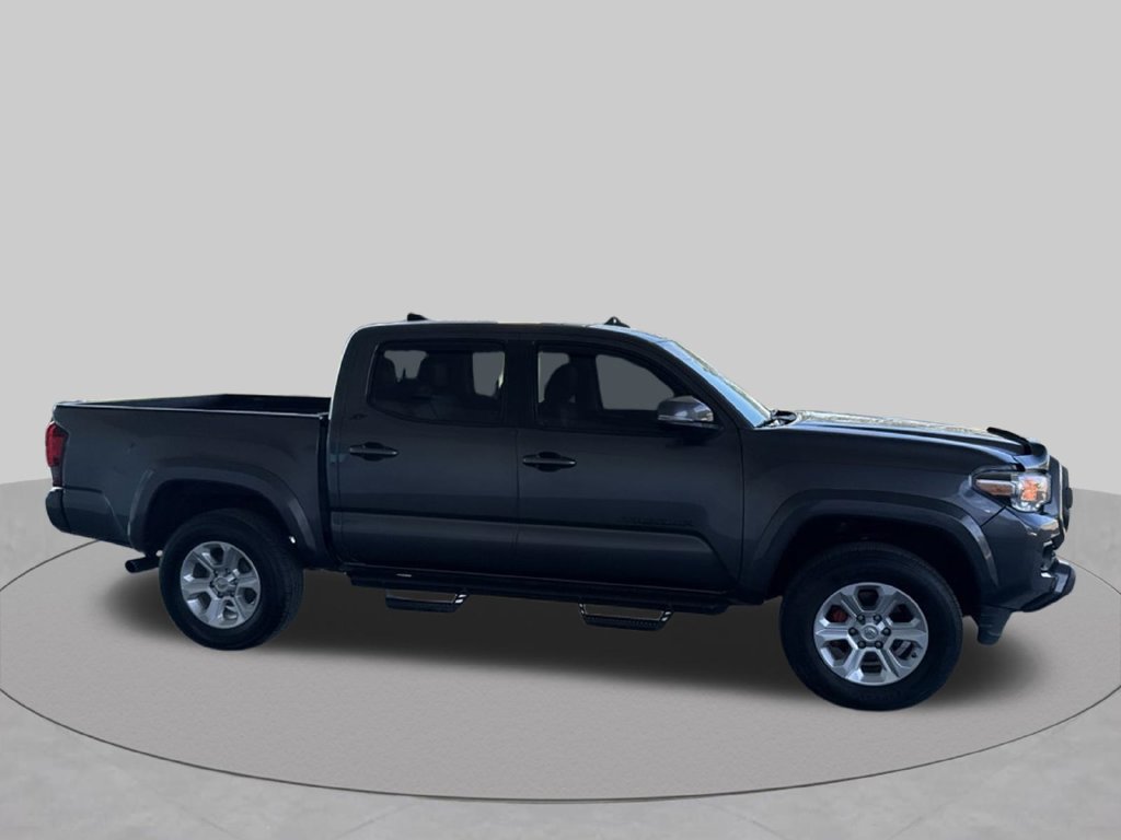Used 2022 Toyota Tacoma SR5 w/ Technology Package RWD image 14