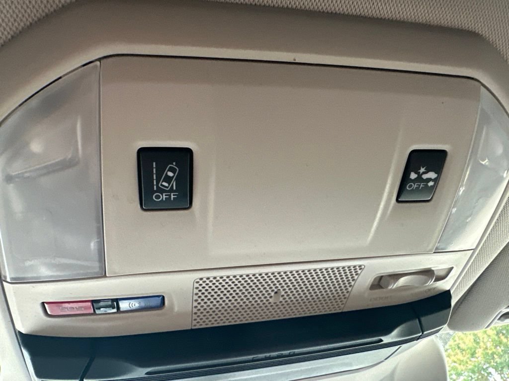 Used 2022 Subaru Ascent Limited AWD/4WD image 44