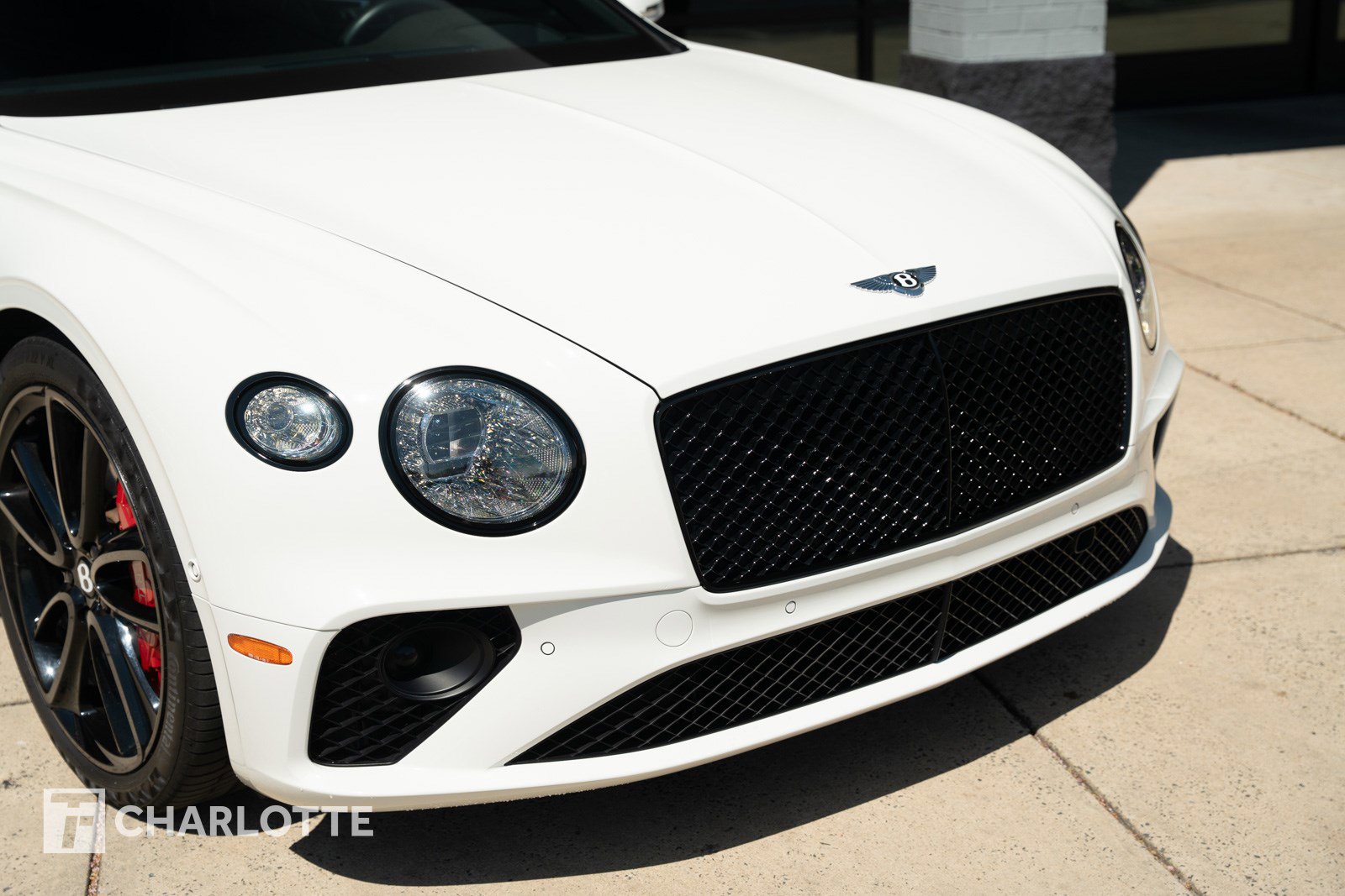 Used 2020 Bentley Continental GT V8 image 2