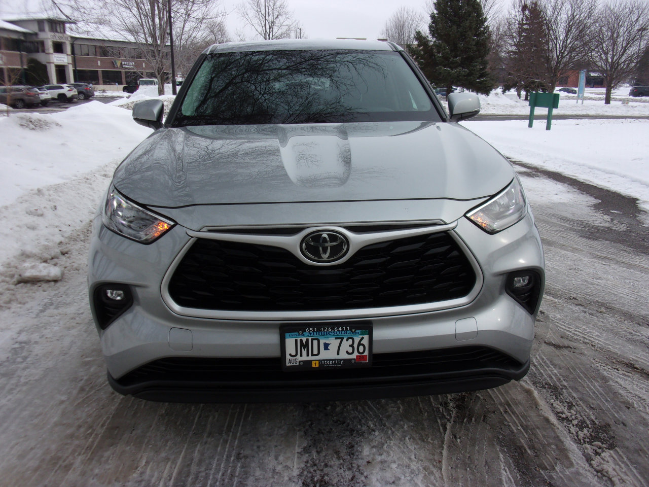 Used 2020 Toyota Highlander LE image 7