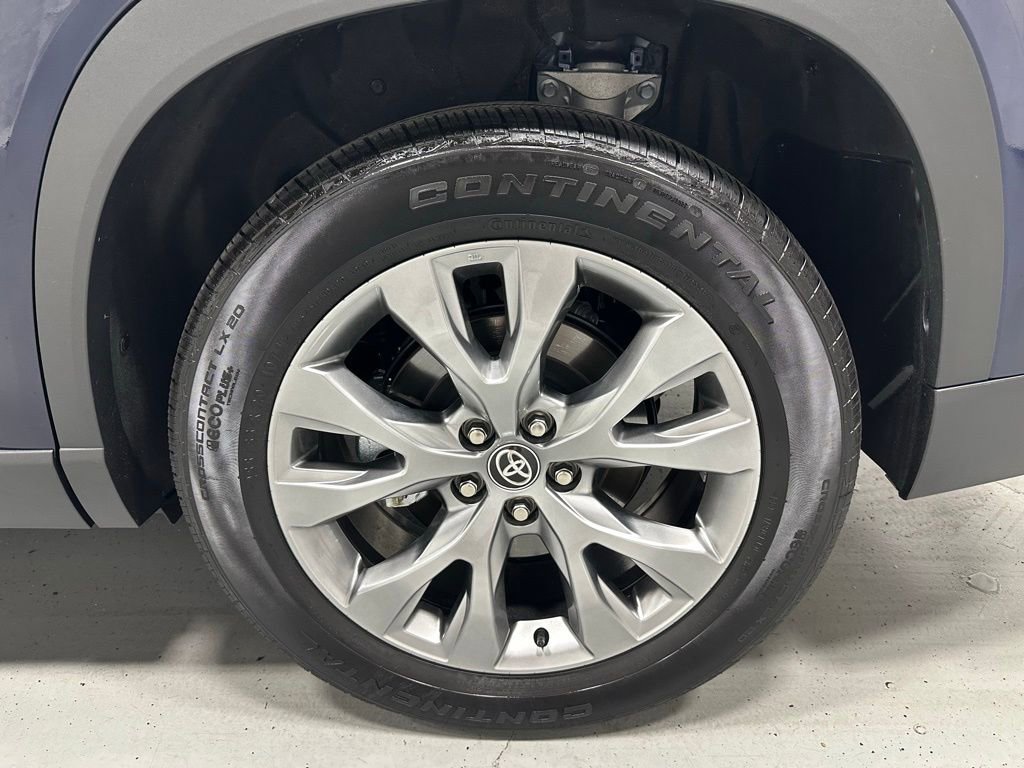 Used 2025 Toyota Grand Highlander AWD image 66
