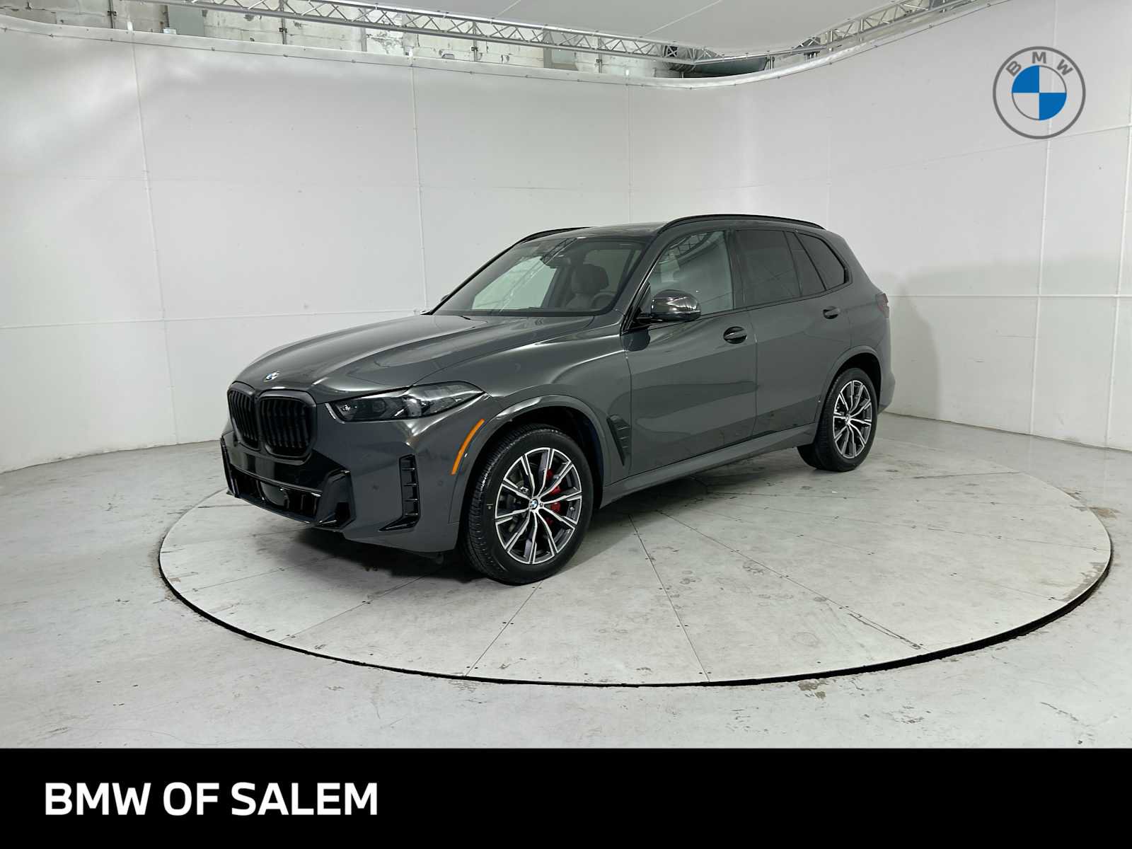 New 2026 BMW X5 xDrive40i w/ M Sport Package image 1