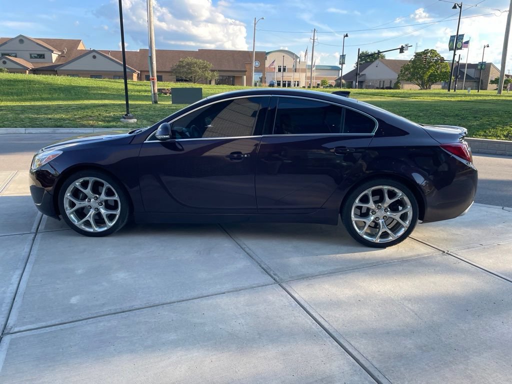 Used 2017 Buick Regal GS w/ Driver Confidence Package #2 AWD/4WD image 3