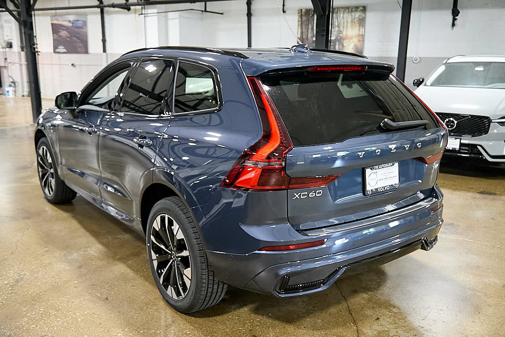 New 2026 Volvo XC60 T8 Plus w/ Climate Package AWD/4WD image 7