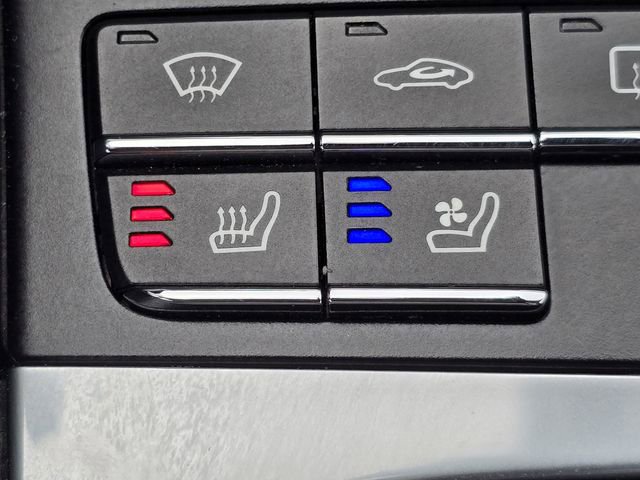 Used 2017 Porsche 718 Cayman Base image 26