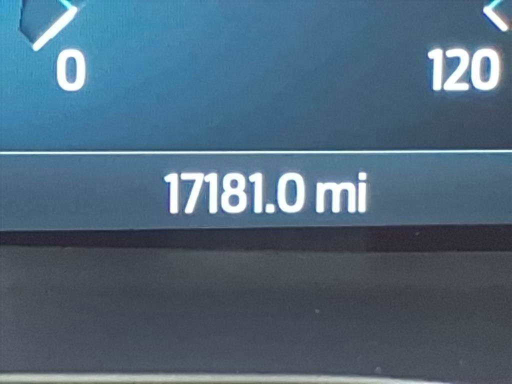 Used 2024 Ford F150 Lightning Platinum image 25