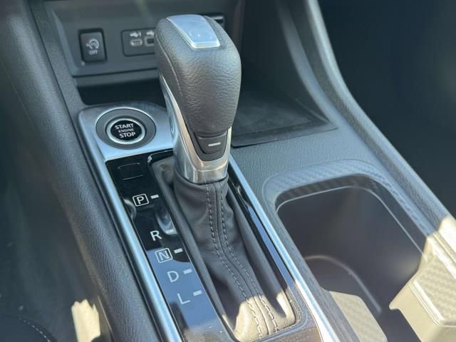 New 2025 Nissan Sentra SV image 28