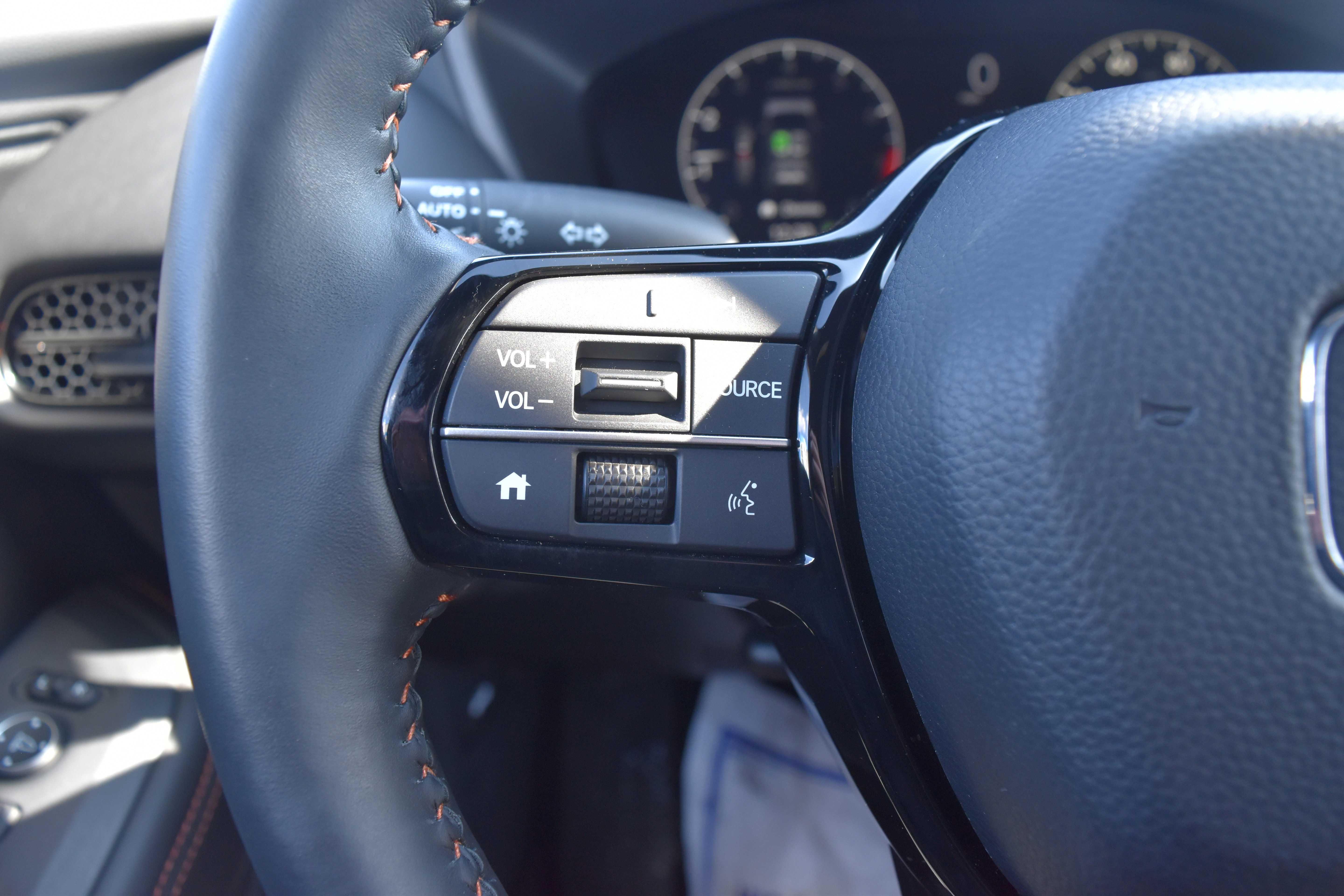 Certified 2024 Honda HR-V Sport image 17