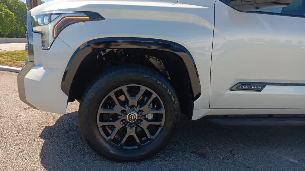 Used 2024 Toyota Tundra Platinum AWD/4WD image 10