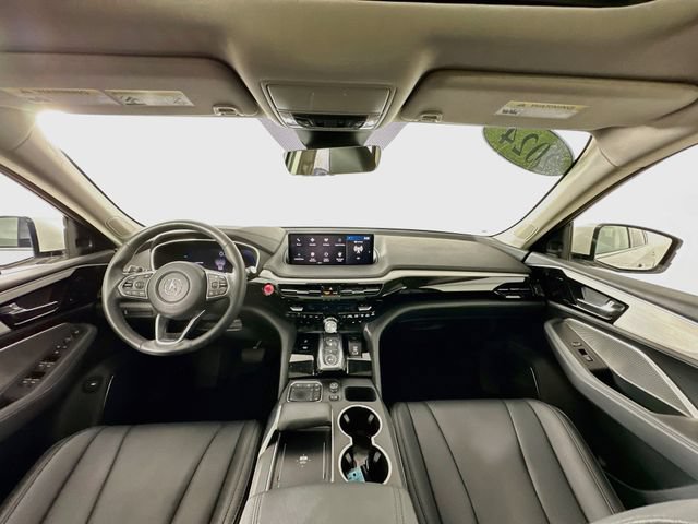 Used 2024 Acura MDX SH-AWD image 3