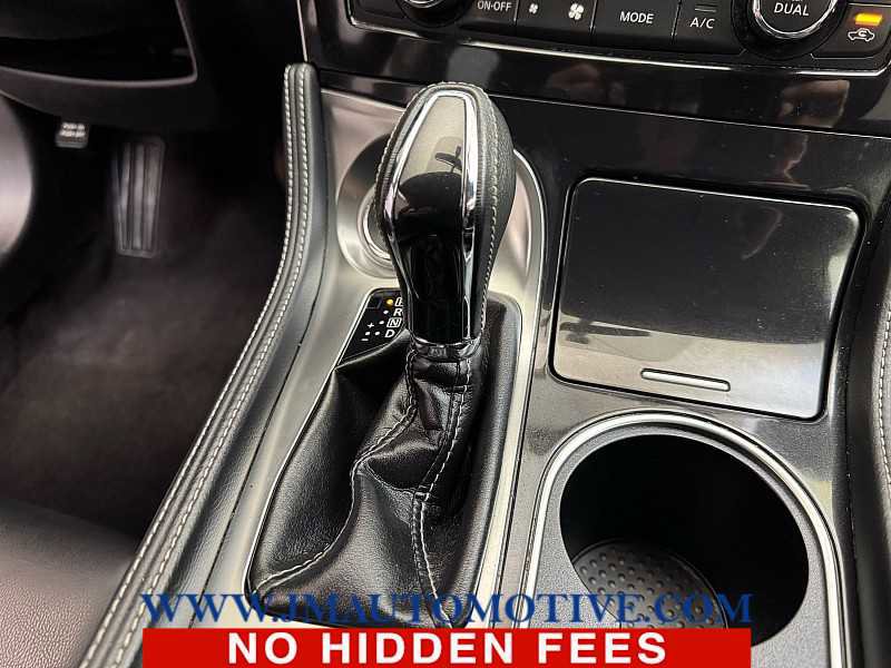 Used 2017 Nissan Maxima 3.5 SL FWD image 32