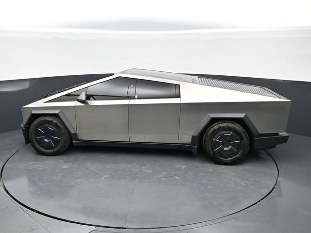 Used 2025 Tesla Cybertruck AWD Crew Cab image 15