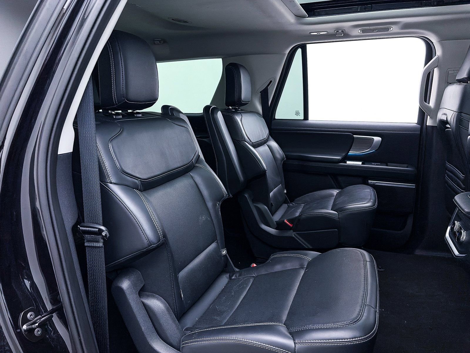 Used 2025 Ford Expedition Max Platinum image 55