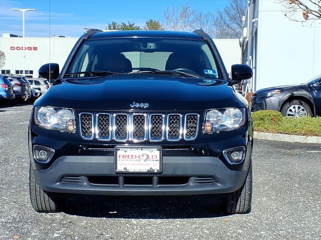 Used 2016 Jeep Compass High Altitude image 2